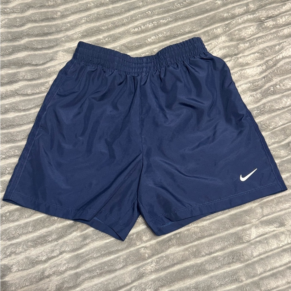 Youth large Nike shorts